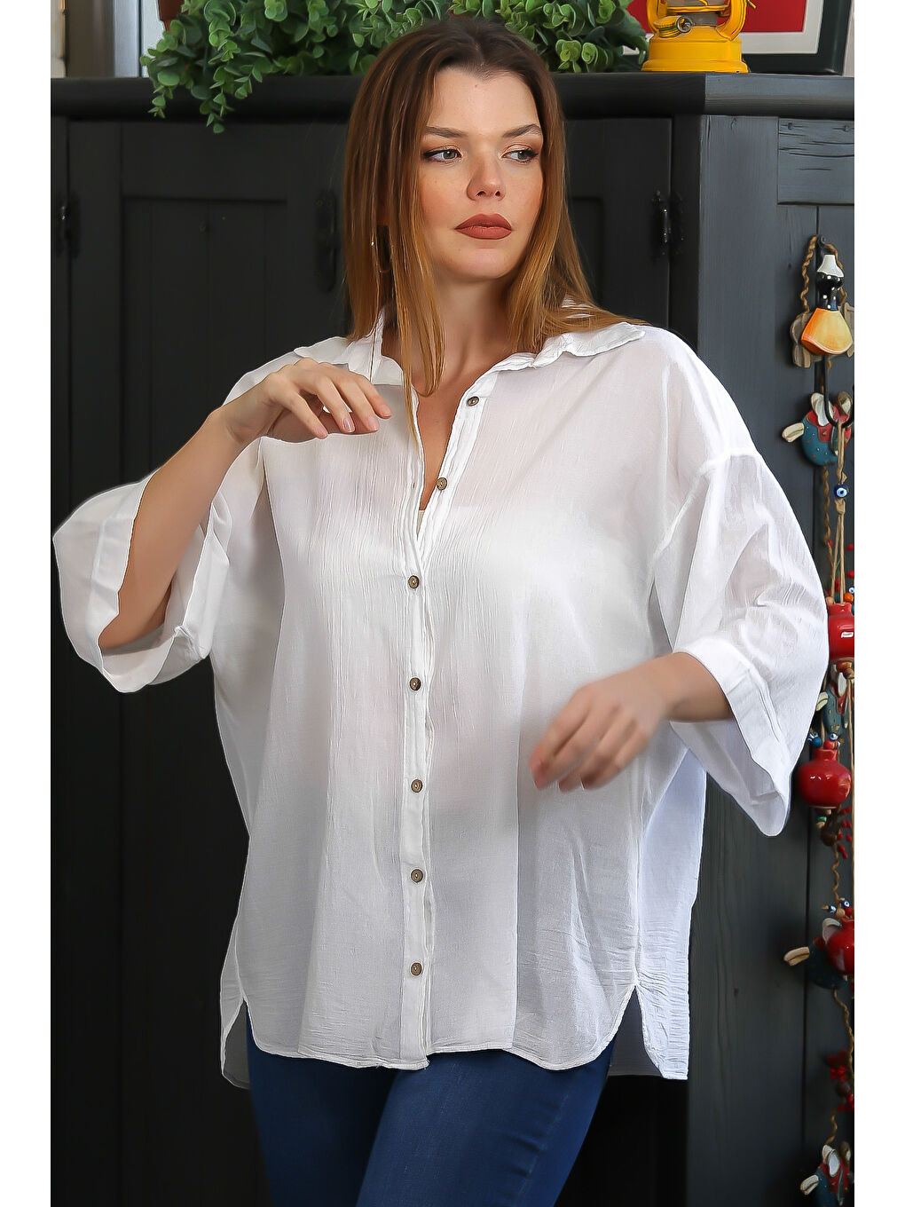 Beyaz 3/4 Kol Sedef Düğmeli Yırtmaçlı Casual Pamuk Dokuma Gömlek-3