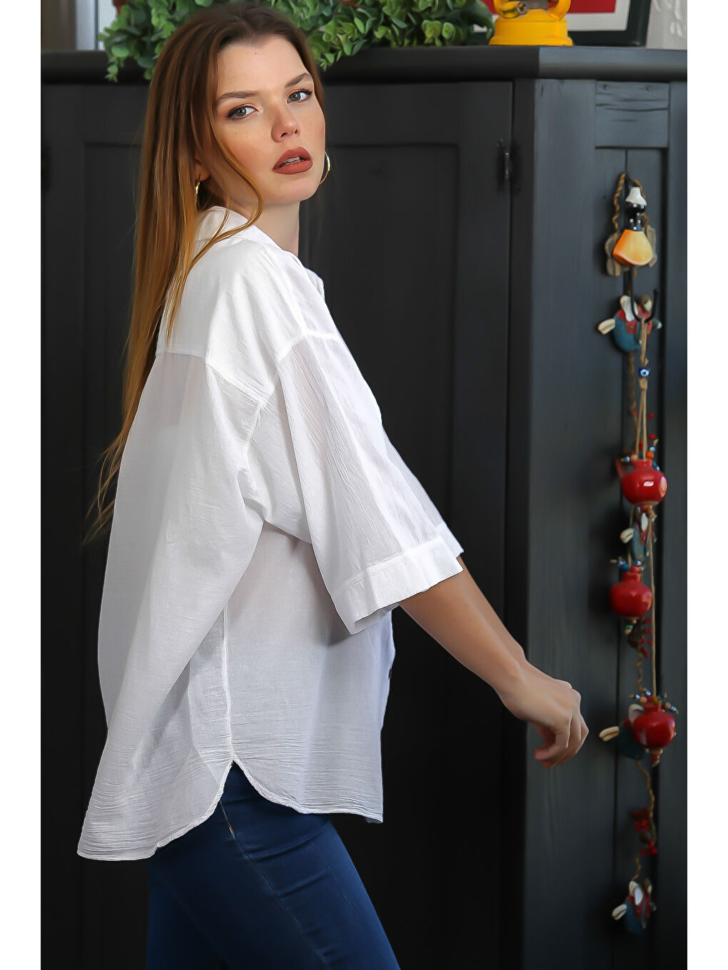 Beyaz 3/4 Kol Sedef Düğmeli Yırtmaçlı Casual Pamuk Dokuma Gömlek-5