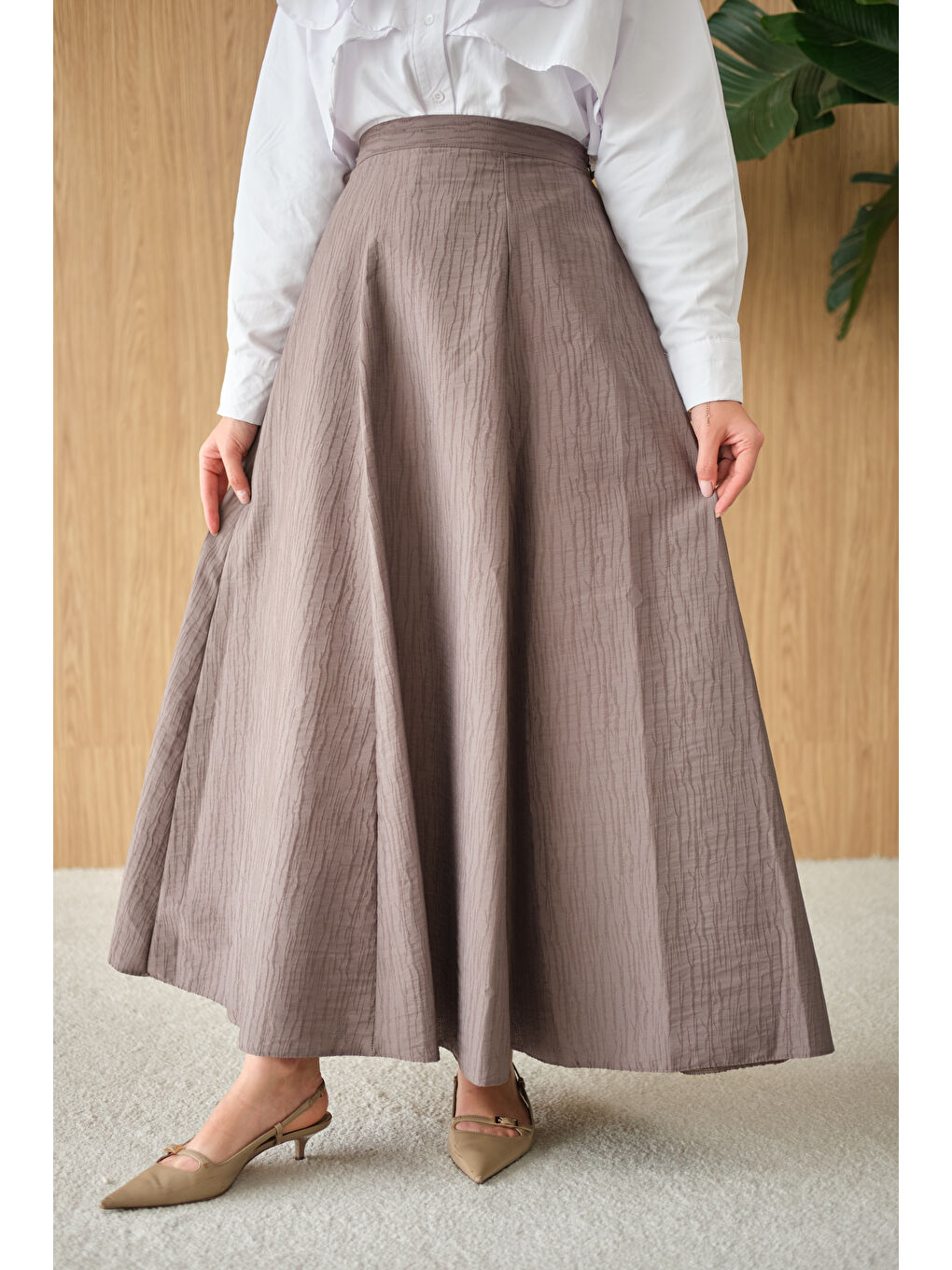 Bej Kadın Yandan Fermuarlı Kendinden Desen Etek Vizon-2