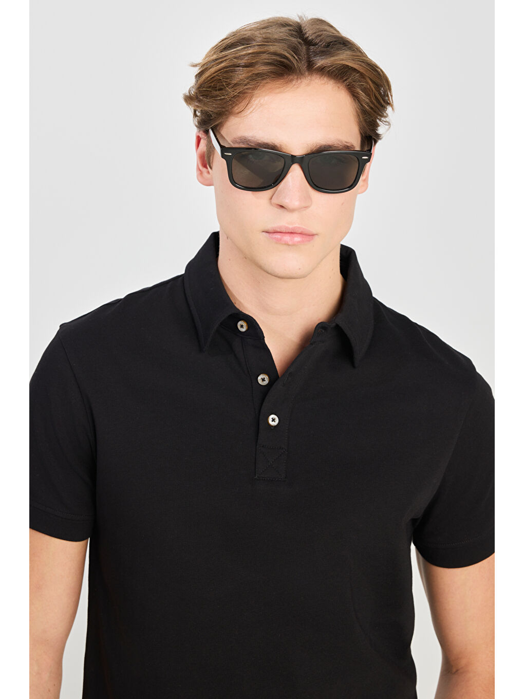 %100 Pamuk Regular Fit Normal Kesim Siyah Polo Yaka Tişört-3