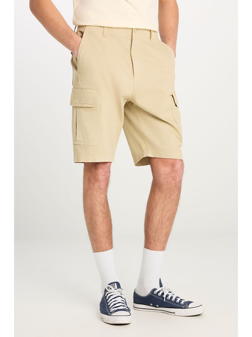 %100 Pamuk Relaxed Fit Geniş Kesim Normal Bel Bej Chino Şort-2
