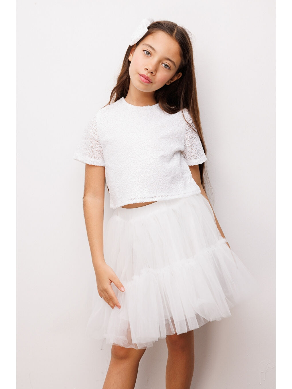 Beyaz Üzeri Pul Detaylı Tül Etekli İkili Takım - Freya-1