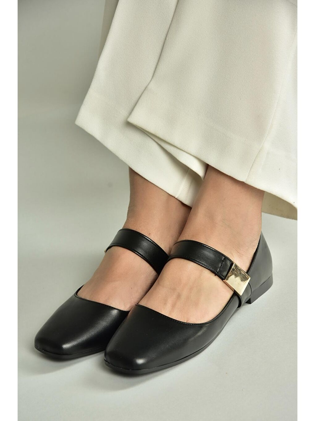 Siyah Kadın Babet U726454509-4