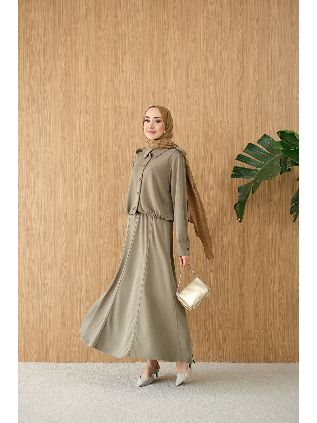 Kadın Gömlek Yaka Gümüş Düğme Detay Takım Yeşil-4