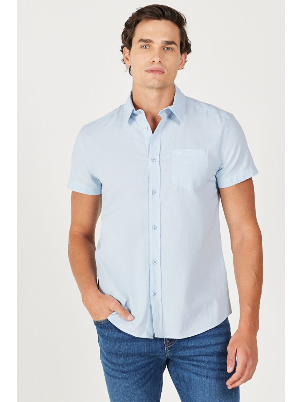 Mavi Regular Fit Normal Kesim Kısa Kollu Düğmeli Yaka Keten Gömlek