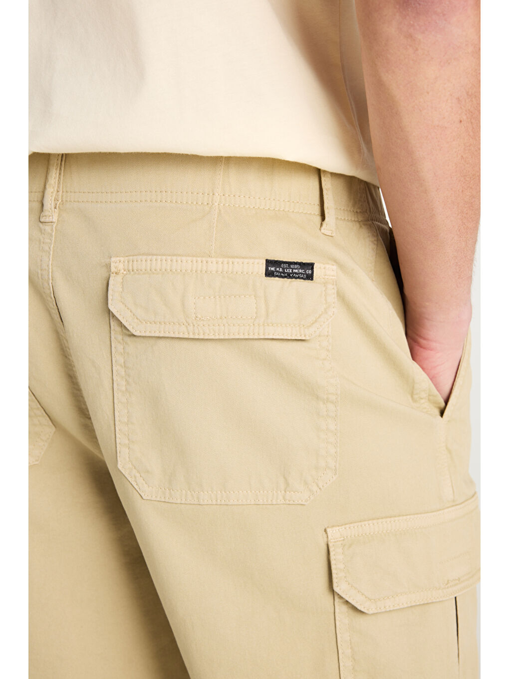 %100 Pamuk Relaxed Fit Geniş Kesim Normal Bel Bej Chino Şort-4