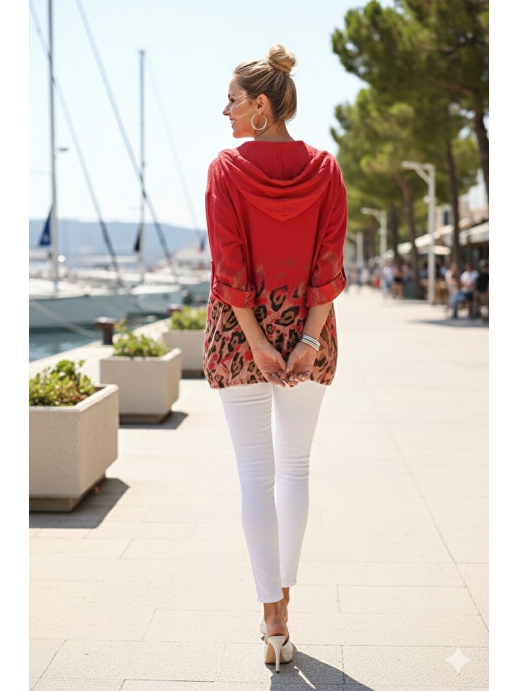 İtalyan Kırmızı Düğmeli Uzun Kollu Cepli Kapüşonlu Fermuarlı Baskılı Regular Boy Dokuma Ceket 68 65-5