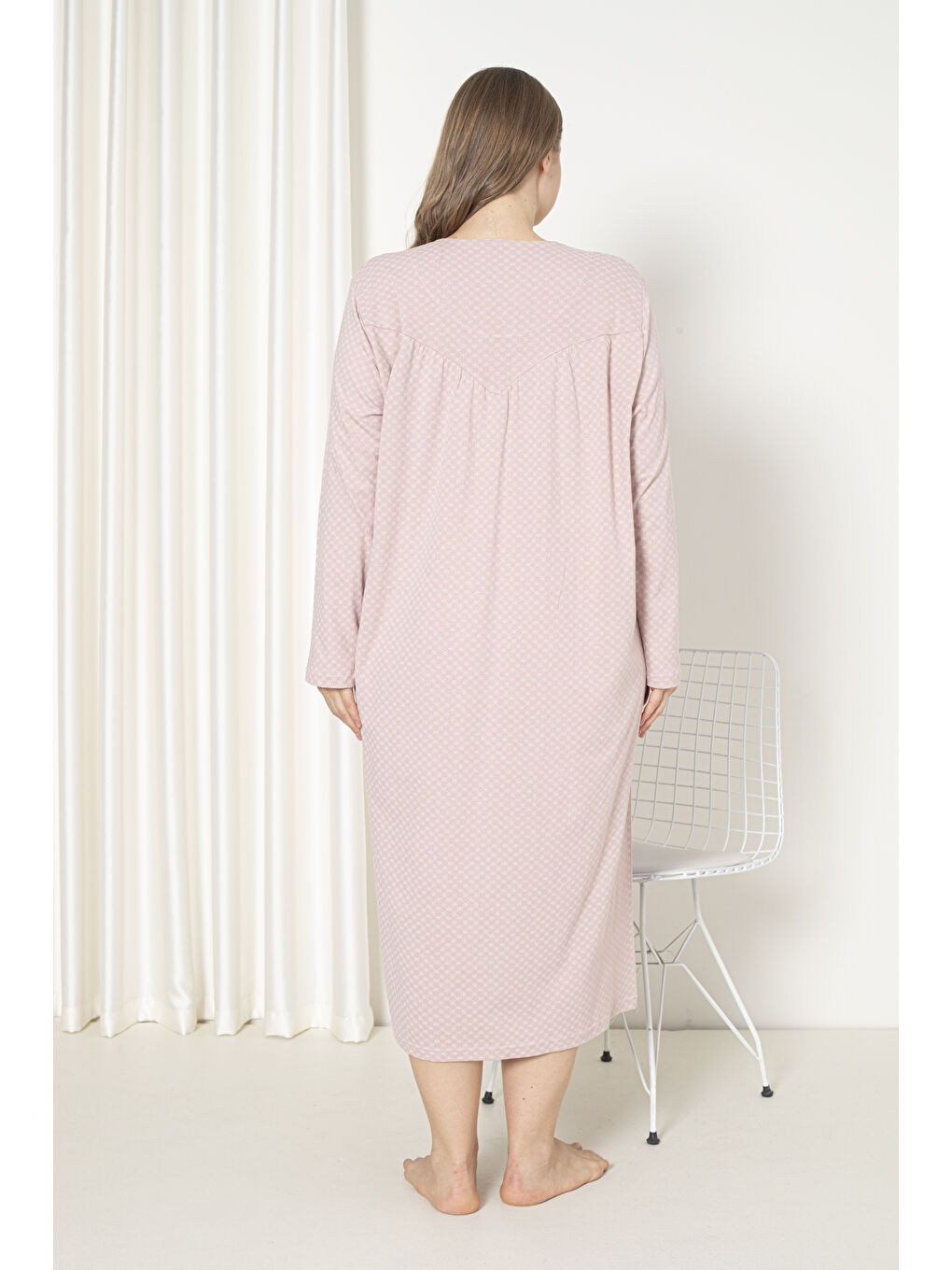 Pembe %100 Pamuklu Penye Uzun Kol Büyük Beden Anne Geceliği 052-4