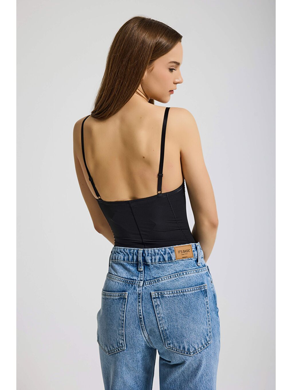 Kadın Siyah w5 Çıtçıtlı Toparlayıcı Dantel Detaylı Destekli Cup Tasarım Askılı Body-1