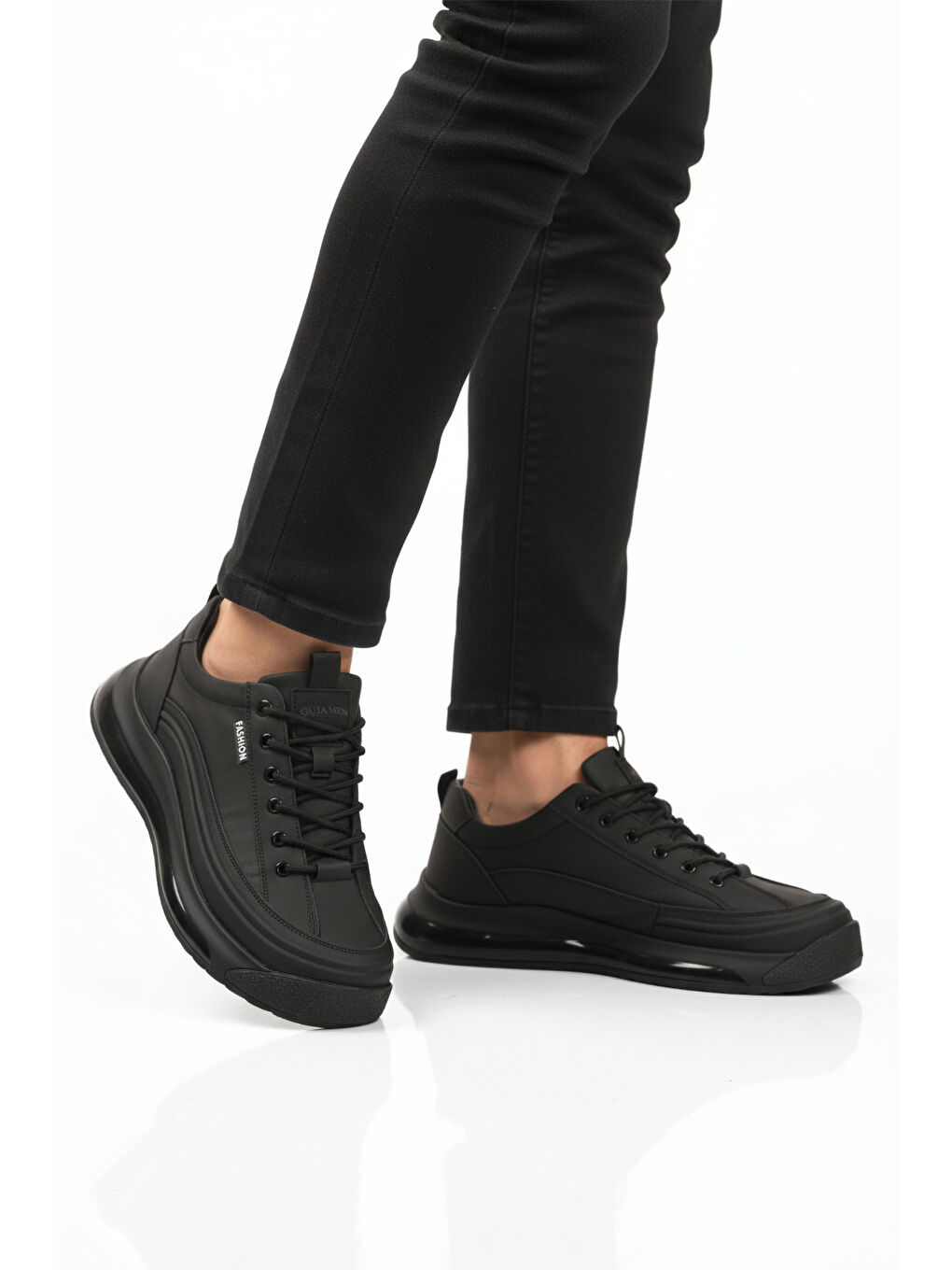 Siyah Hakiki Deri Erkek Casual Ayakkabı 24K500-1 M