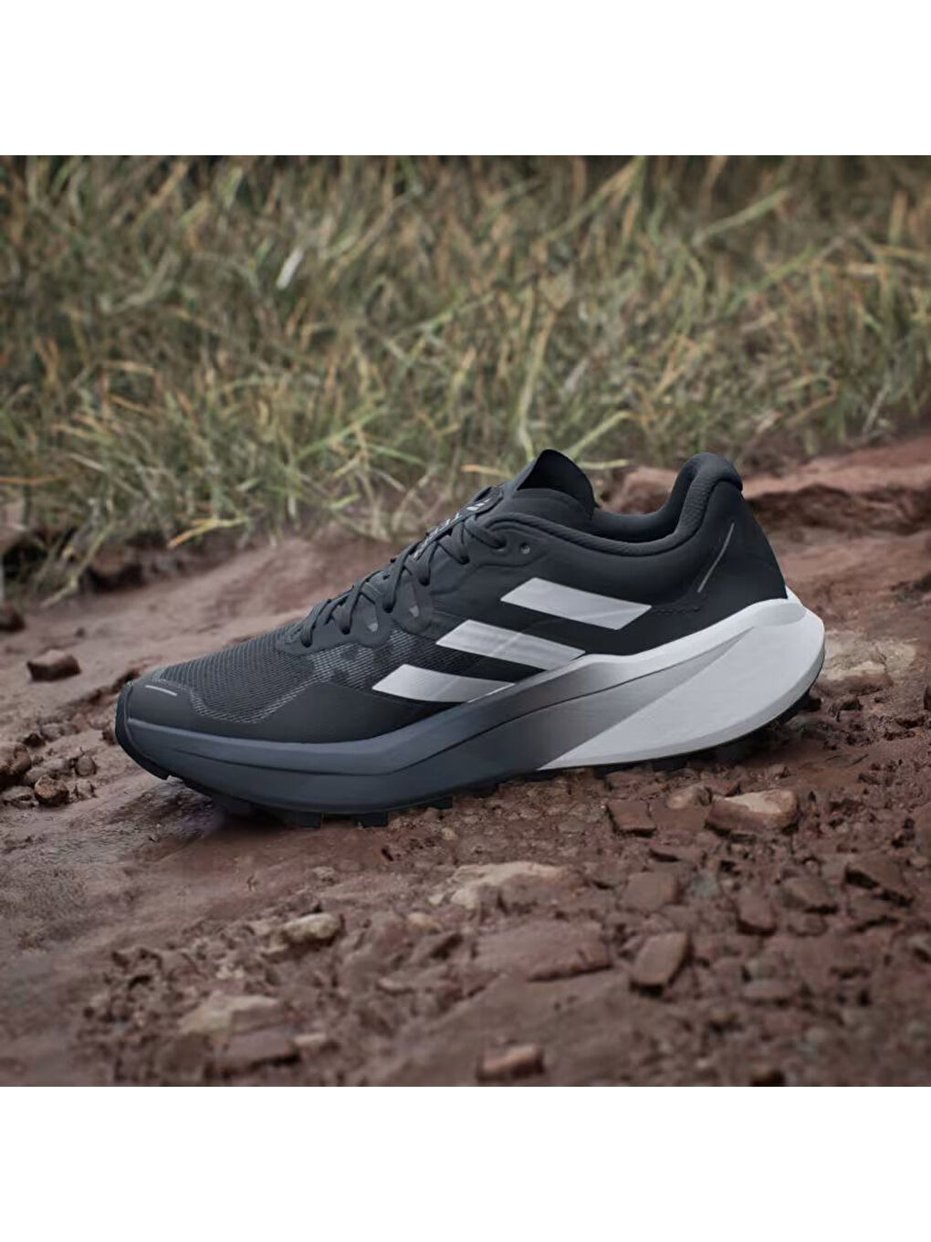 Terrex Agravic 3 Kadın Siyah Outdoor Ayakkabı-2