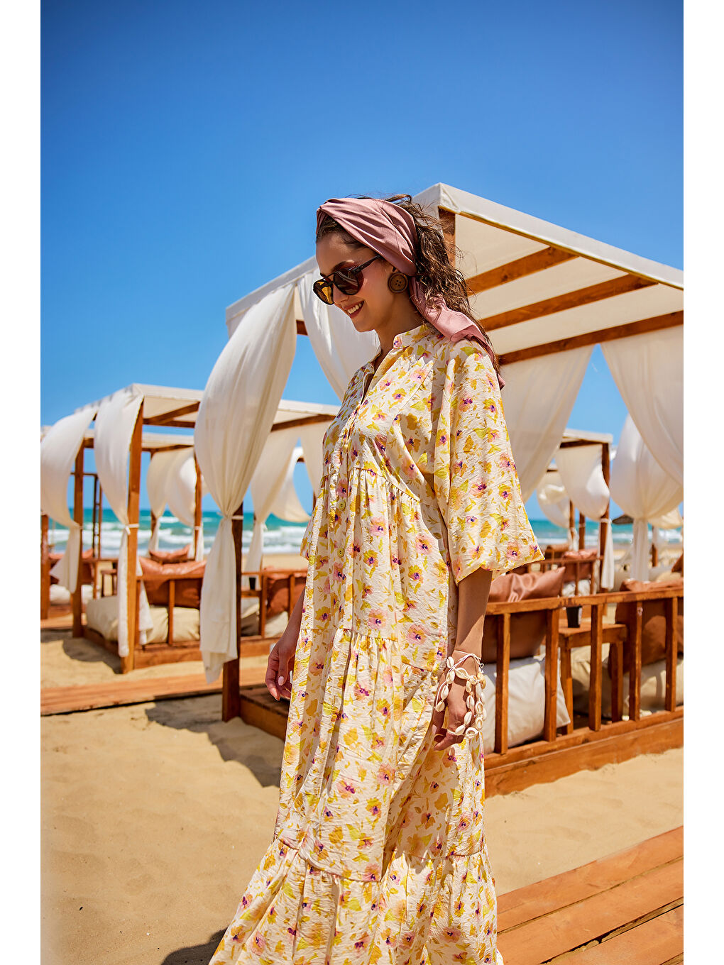 Kadın Sulu Boya Çiçek Desen Elbise Sarı-2