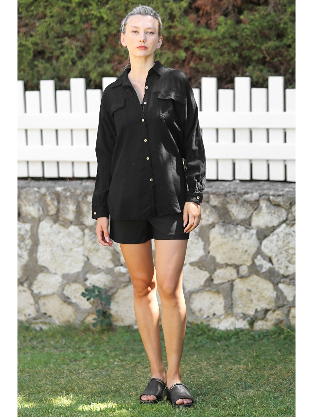 Organik Pamuk Siyah Gömlek Yaka Uzun Kol Çift Kapaklı Cepli Yanları Düğmeli Dokuma Casual Gömlek-6