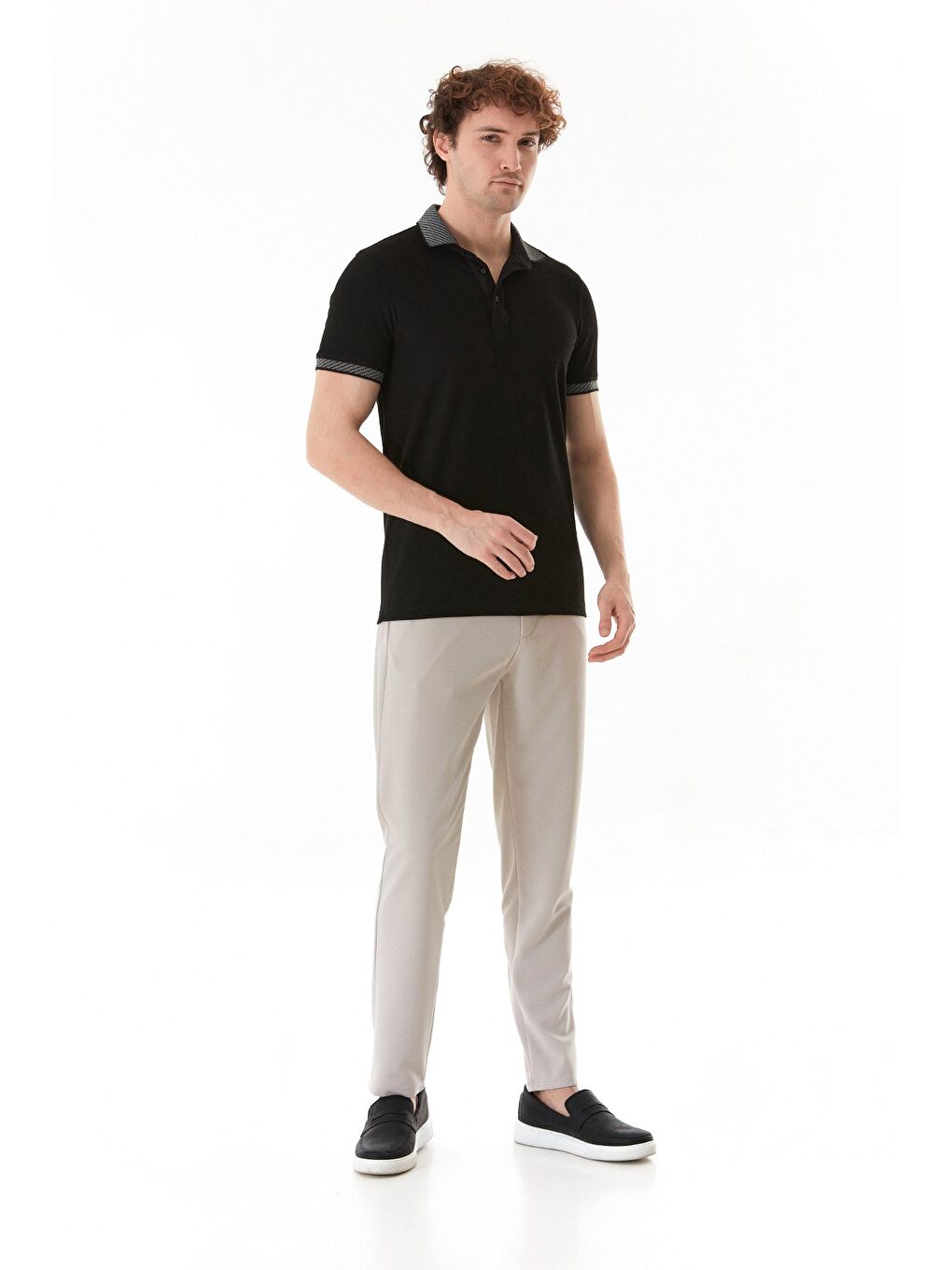 Siyah Desenli Slim Fit Polo Yaka Tişört-1