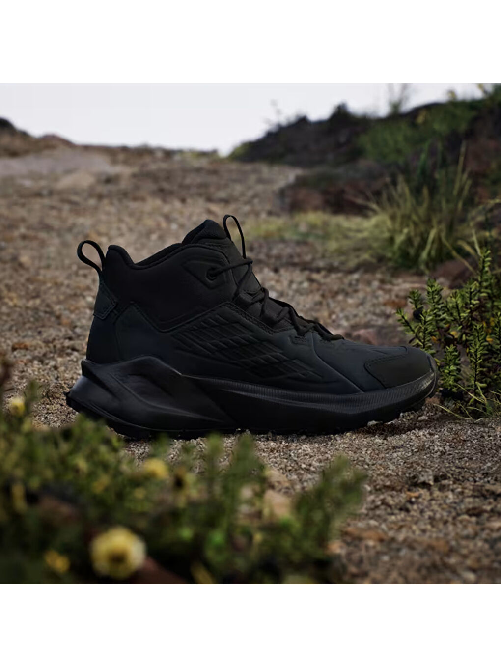 Terrex Trailmaker 2 Mid Lea Kadın Siyah Outdoor Ayakkabı-1