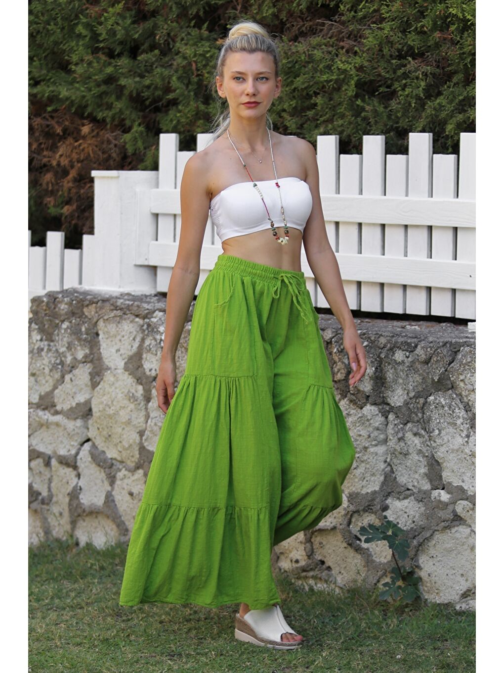 İtalyan Fıstık Yeşili Keten Dokuma Lastikli Ve Bağlamalı Bel İspanyol Paça Casual Pantolon-3