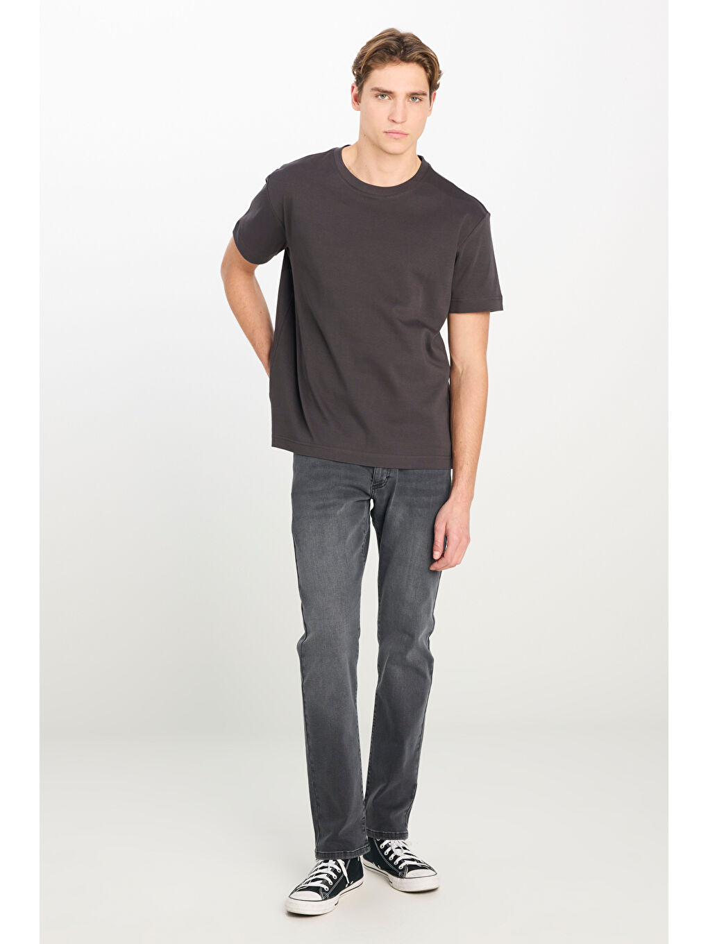 %100 Pamuk Relaxed Fit Geniş Kesim Bisiklet Yaka Antrasit Basic T-shirt-2