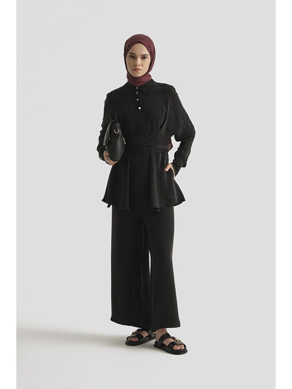 Çapraz Bağlamalı Cupra Takım 25Y6032 Siyah-1