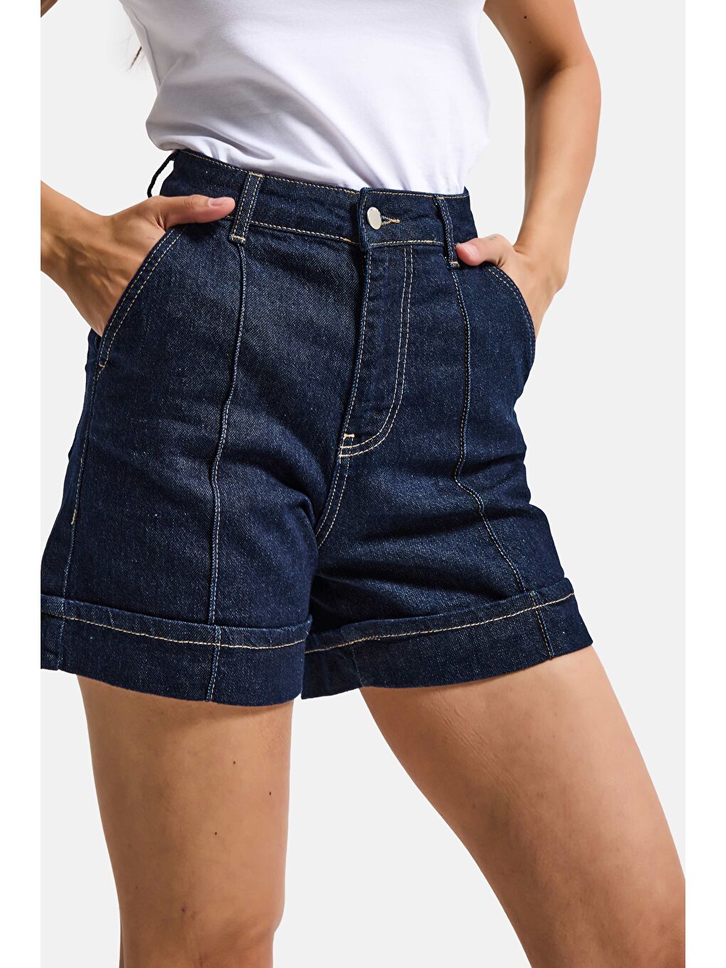 Kadın İndigo Selvedge 7s6-50 Straight Fit Relax Denim Şort-1