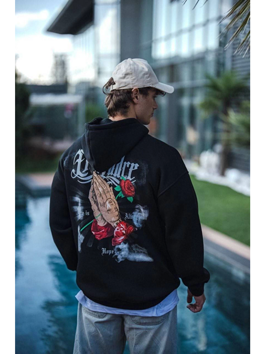 Üç İplik Penye Kapüşonlu Baskılı Sweatshirt - Siyah-1