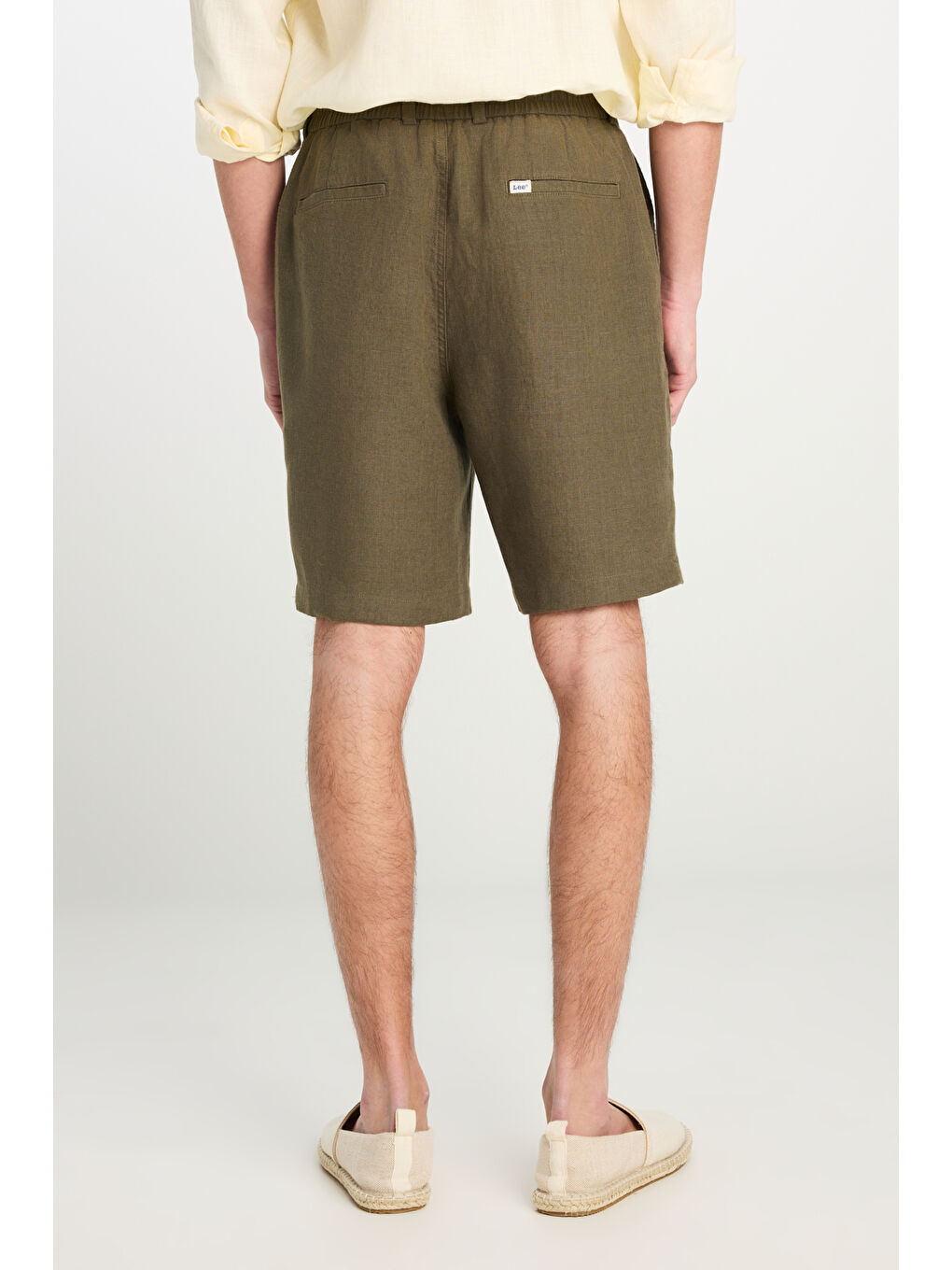 %100 Keten Regular Fit Normal Kesim Lastik Bel Detaylı Haki Şort-3