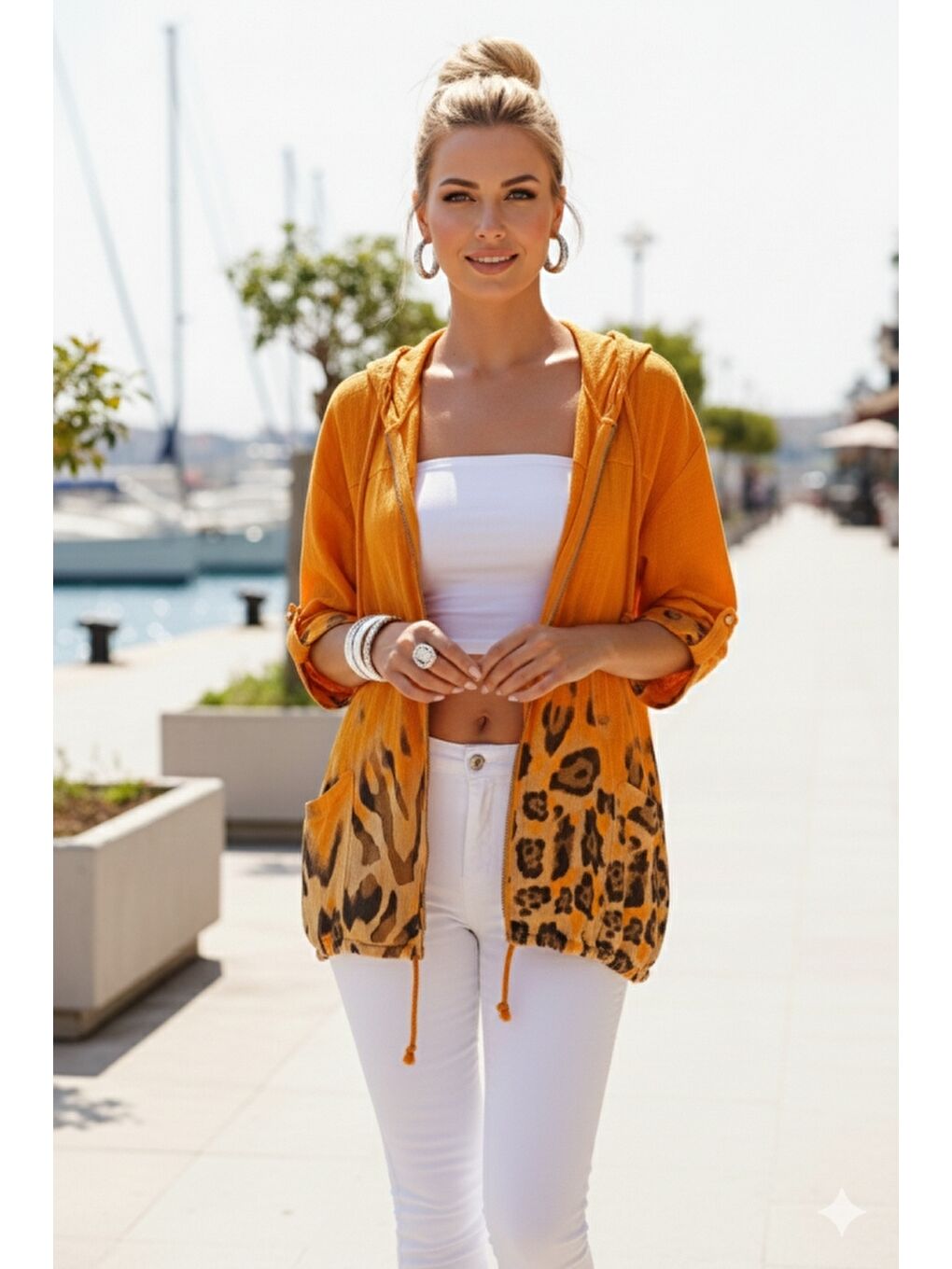 İtalyan Turuncu Düğmeli Uzun Kollu Cepli Kapüşonlu Fermuarlı Baskılı Regular Boy Dokuma Ceket 68 65