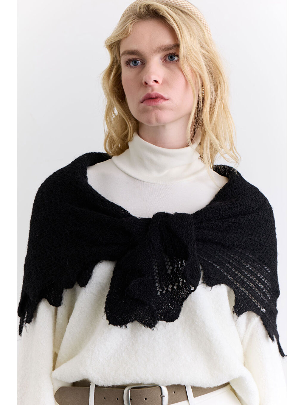 Ajur Örgü Geniş Şal Siyah