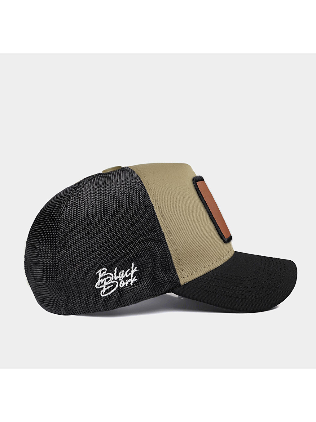 BlackBörk V1 Trucker Wake Up - 2CS Kod Logolu Unisex Siyah Siperli Siyah-Vizon Şapka (Cap) - 1