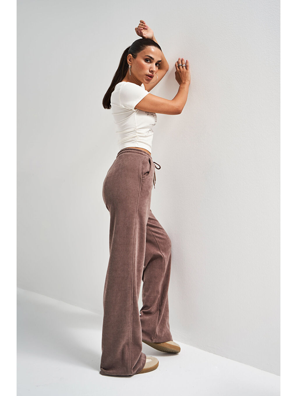 Kahverengi Kadın Pastel Kahve Renk w5-82 İnce Fitilli Örme Esnek Kadife Kumaş Pantolon-2