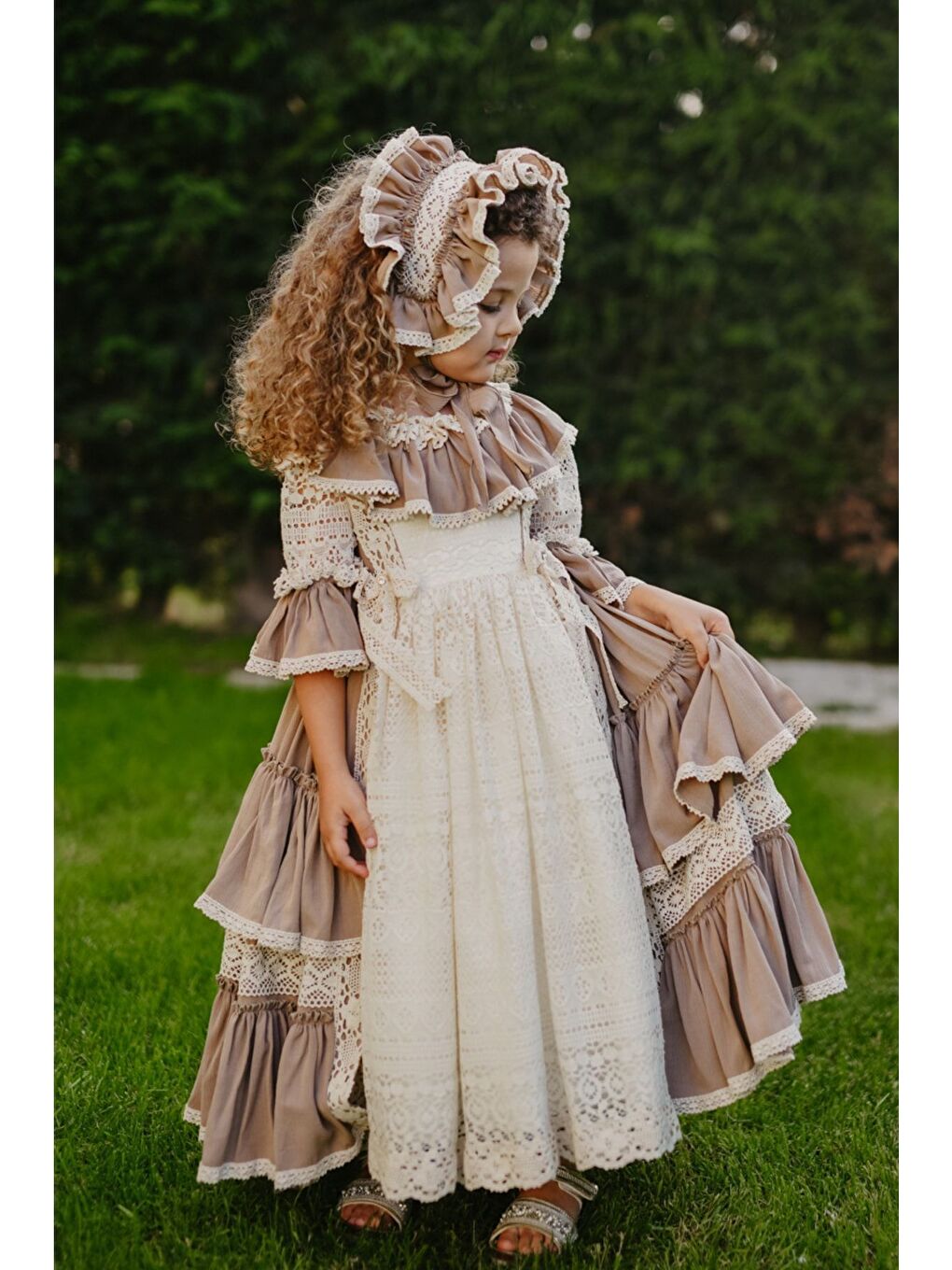 Bej Doğum Günü Kız Çocuk Saç Aksesuarlı Vintage Elbise-4