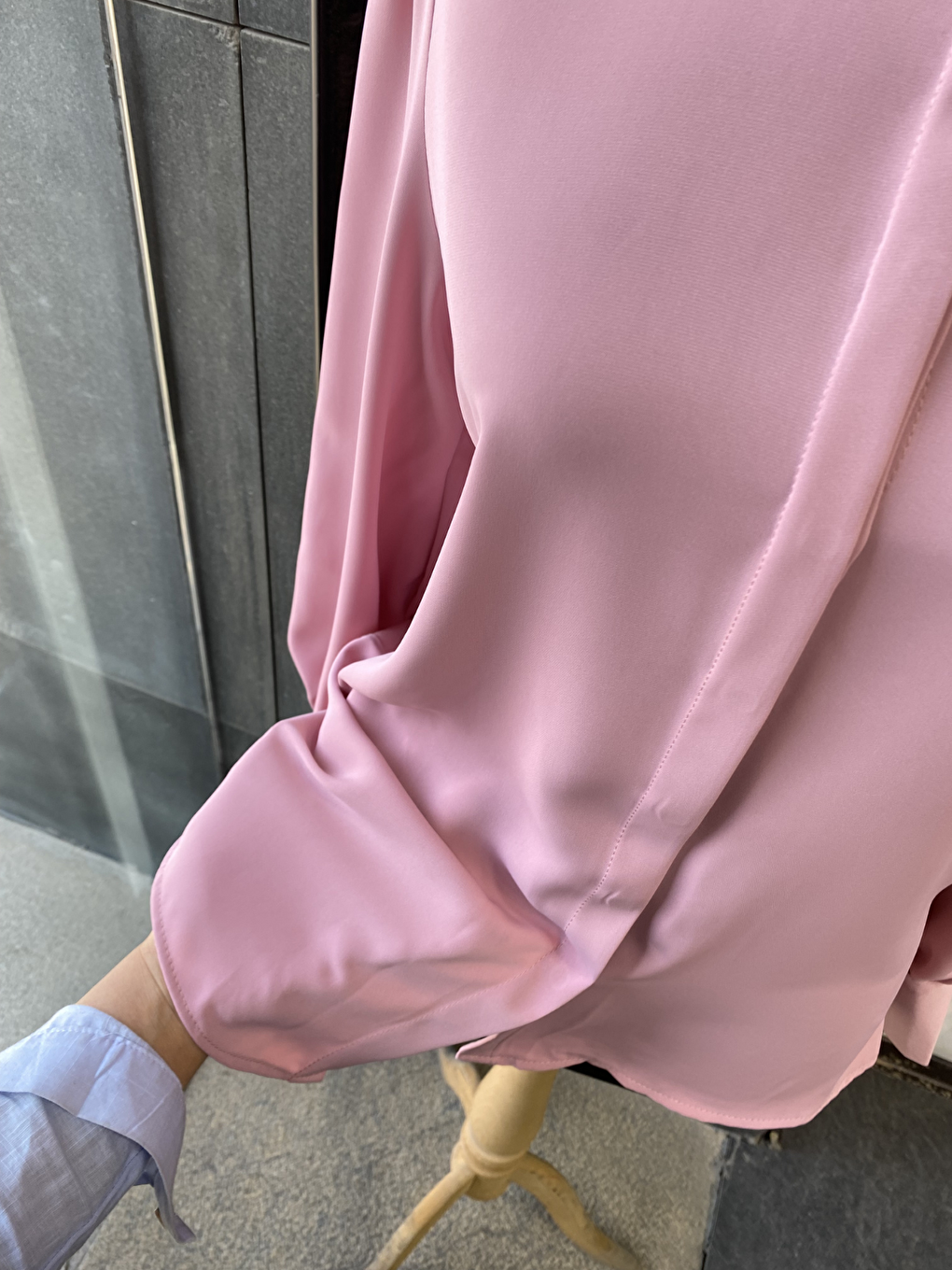 Pembe Yakası Taşlı Basic İç Göstermeyen Gömlek-2