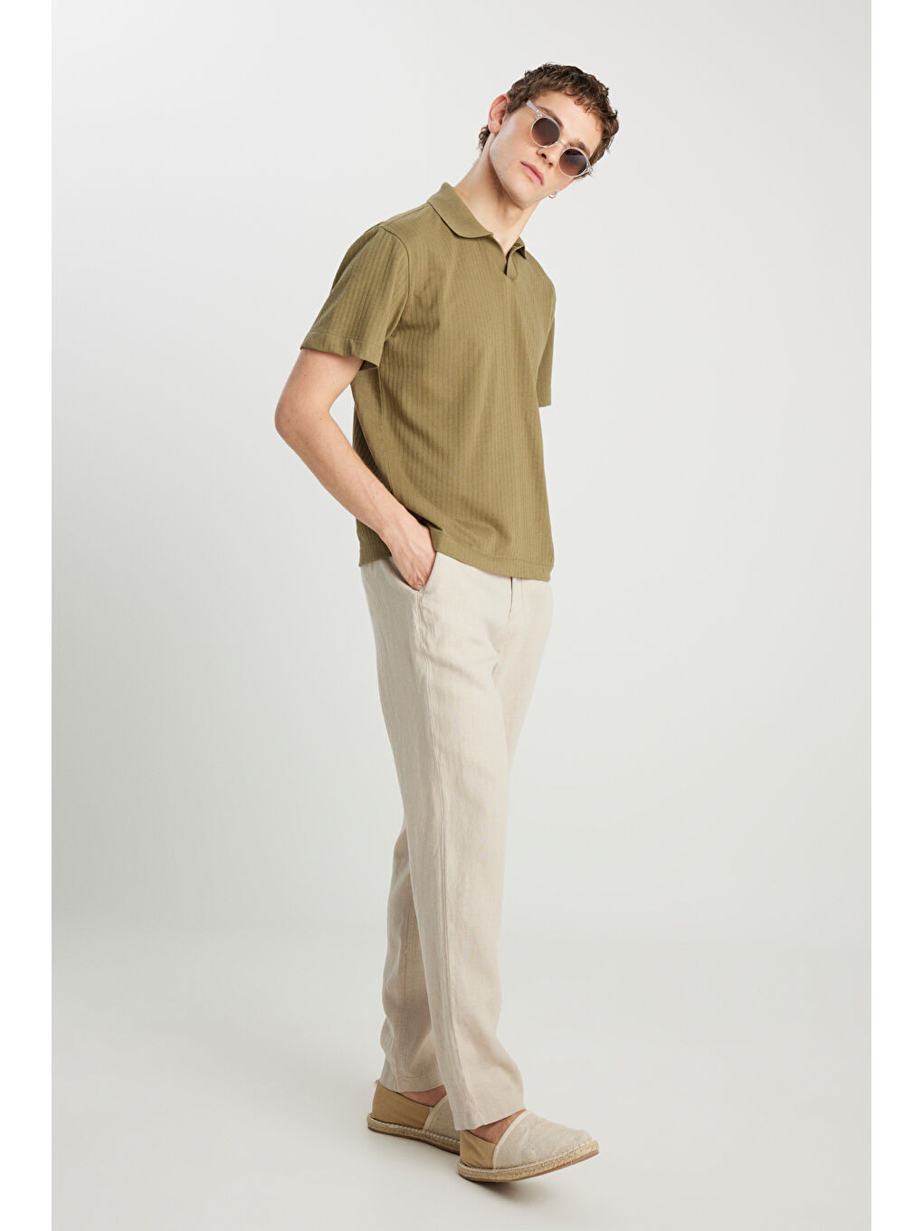 %100 Keten Regular Fit Normal Kesim Normal Bel Düz Paça Bej Pantolon