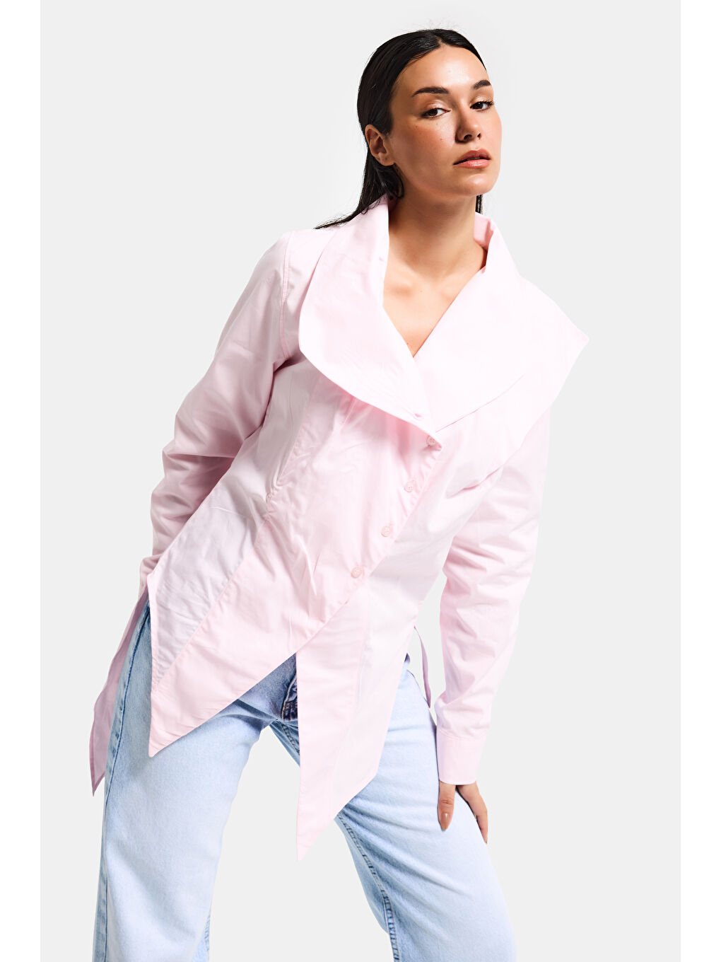 Kadın Pembe Renk Regular Fit Özel Yaka Detaylı Tasarım Gömlek-3
