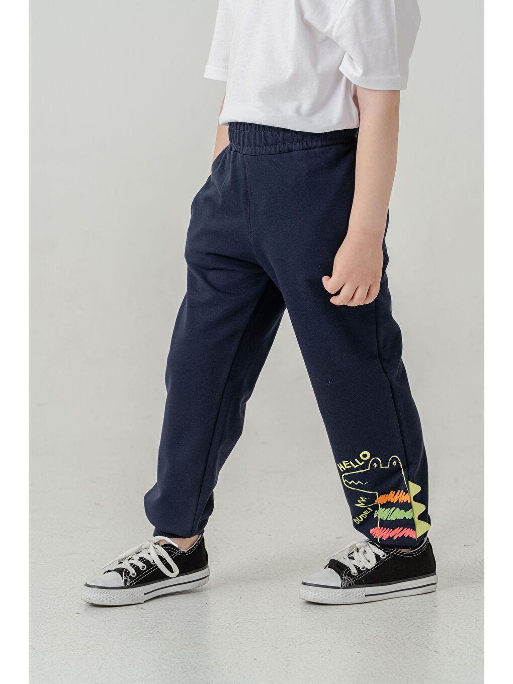 Lacivert Sol Alt Paça Baskılı Lazer Kesim Paça Ribalı Erkek Çocuk Eşofman Alt-4