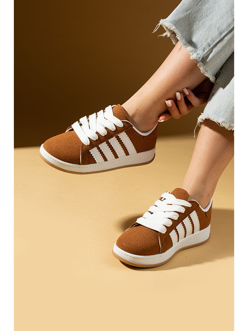 Pembe Potin Kahverengi Bağcıklı Rahat Kalıp Şerit Detaylı Comfort Taban Kadın Sneaker 001-1015-24 - 1