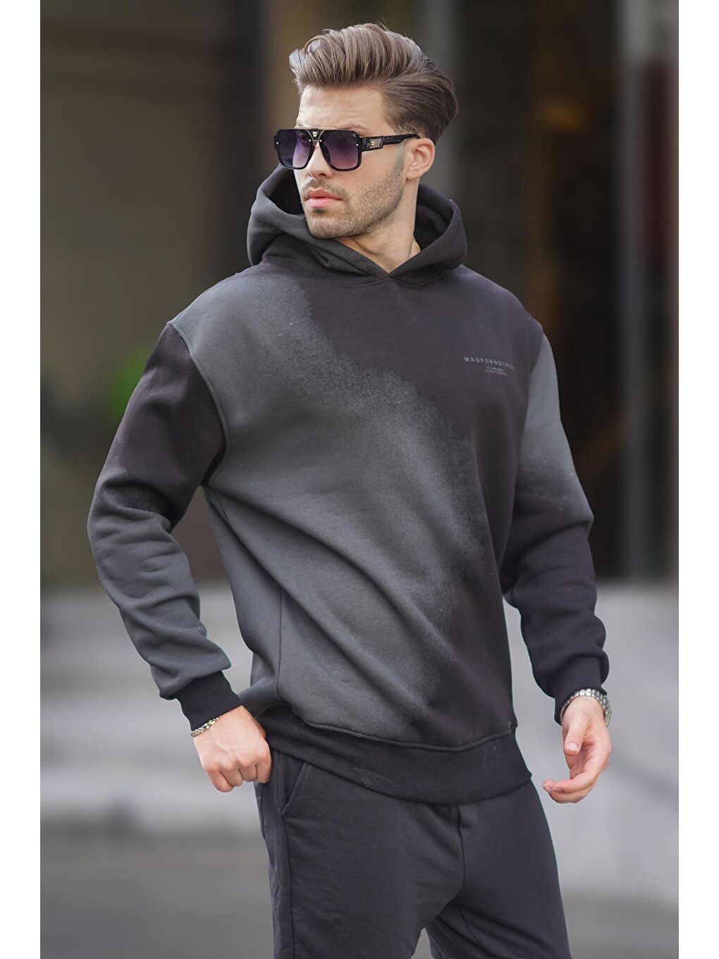 Madmext Siyah Baskılı Kapüşonlu Soluk Kumaşlı Oversize Erkek Sweatshirt 7051