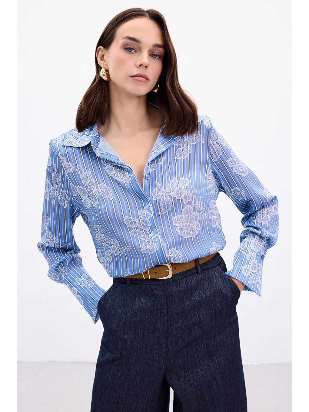 Geniş Manşetli Gömlek - Mavi-1