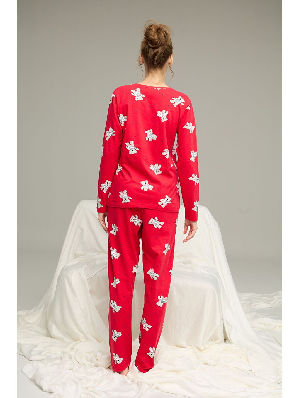 Kırmızı Ayıcık Desenli Pamuklu Bisiklet Yaka Örme Pijama Takım25241135-2