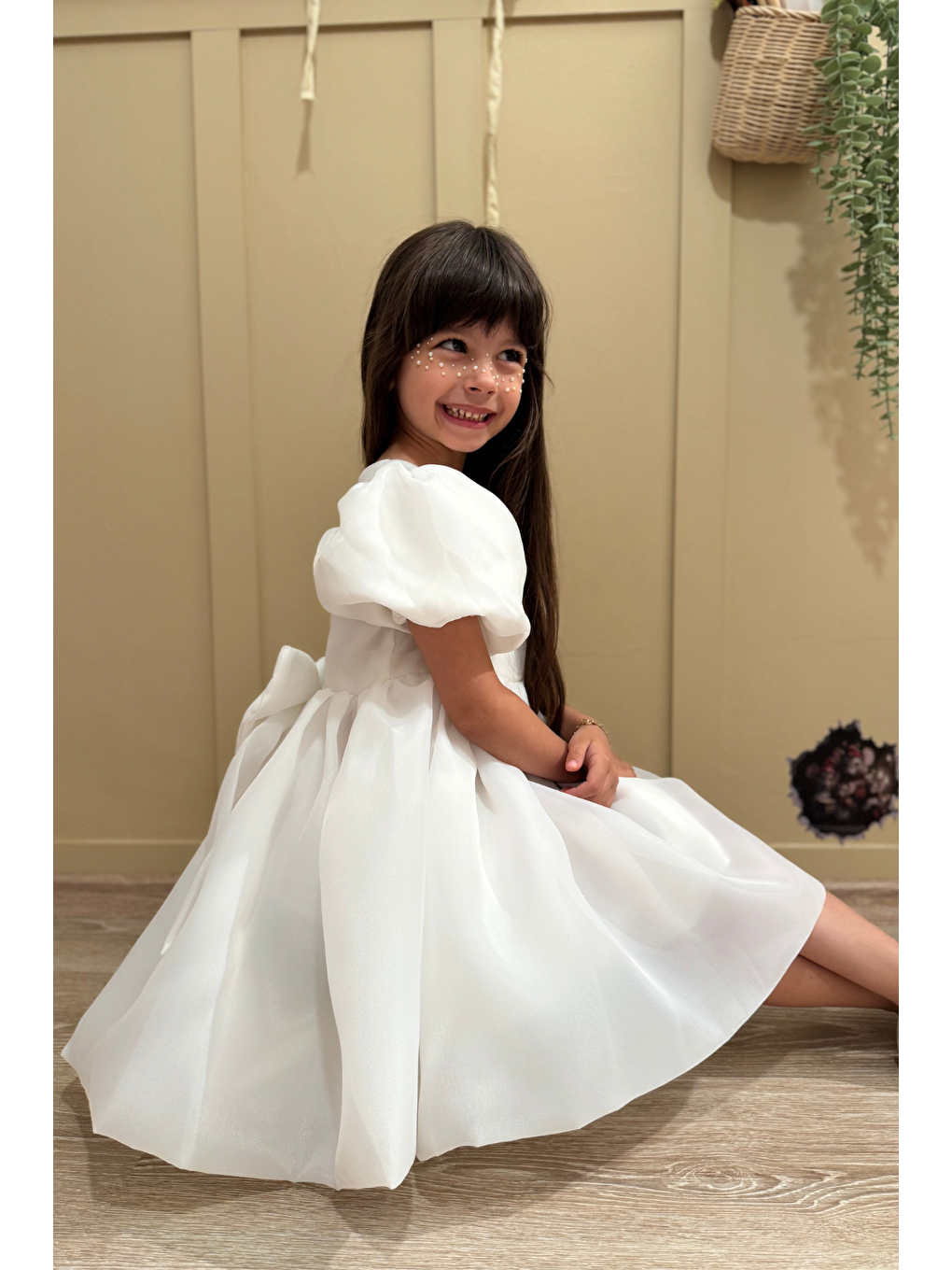 Beyaz Karolin Balon Etek Balon Kollu Kurdeleli Kız Çocuk Kız Bebek Elbise-3