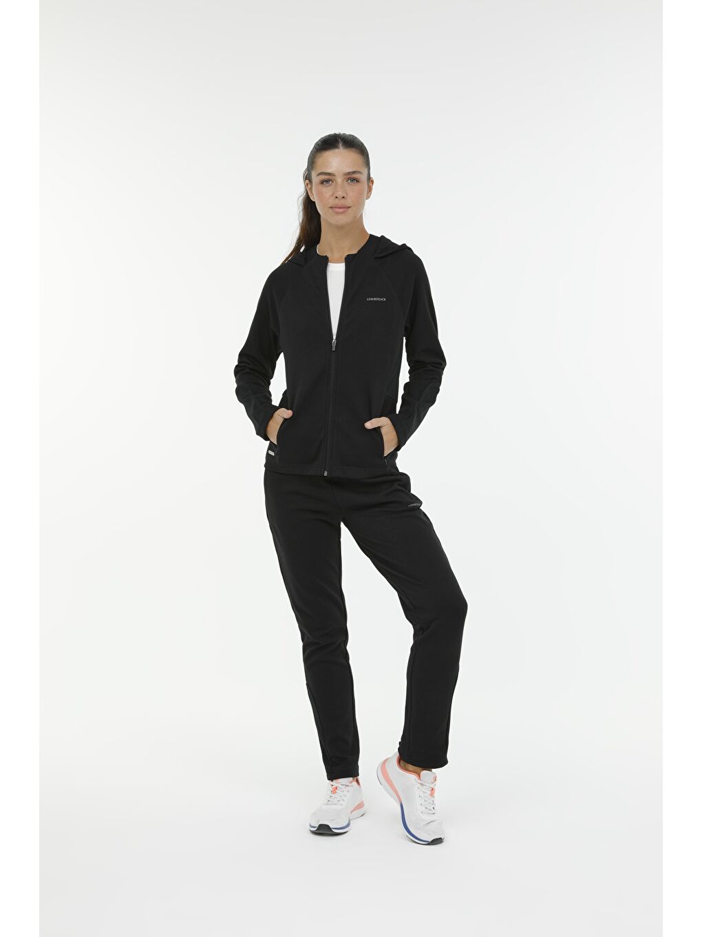 WL MILA 18CT321 3FX Siyah Kadın Eşofman Üstü-4