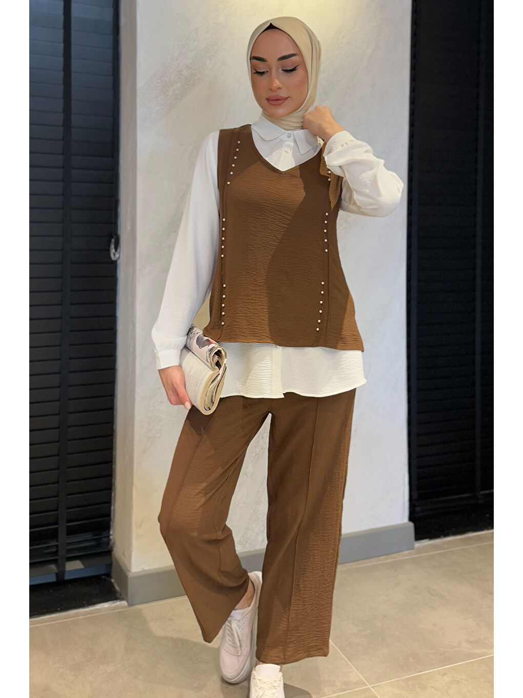 Kahverengi İncili Gömlek Süveter Pantolon Tesettür Üçlü Takım