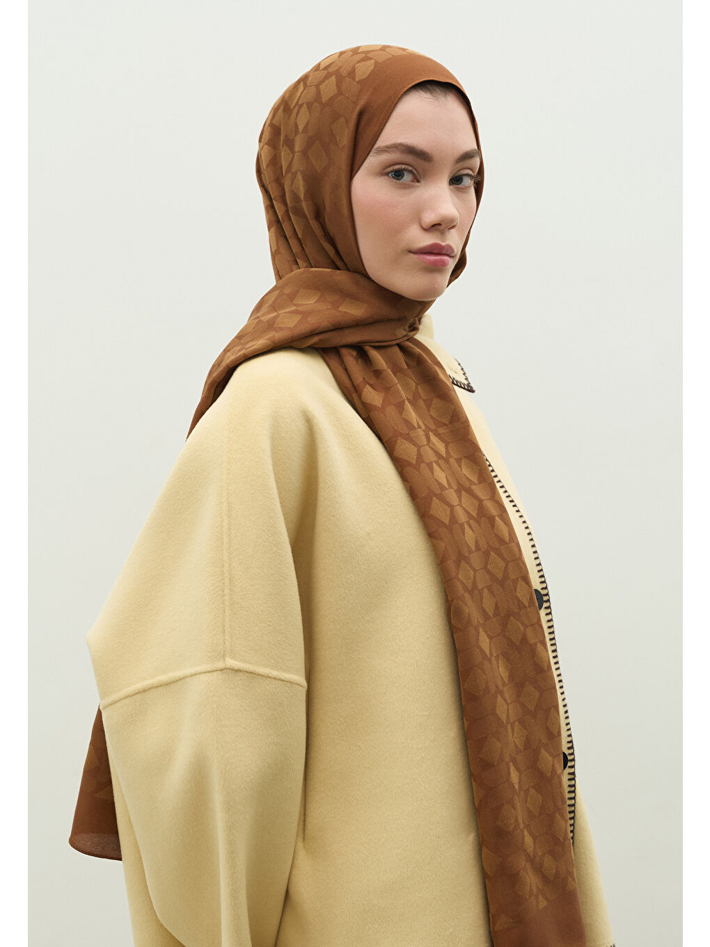 Kahverengi OSLO PAMUK FLOŞ JAKARLI ŞAL CEVİZ-2