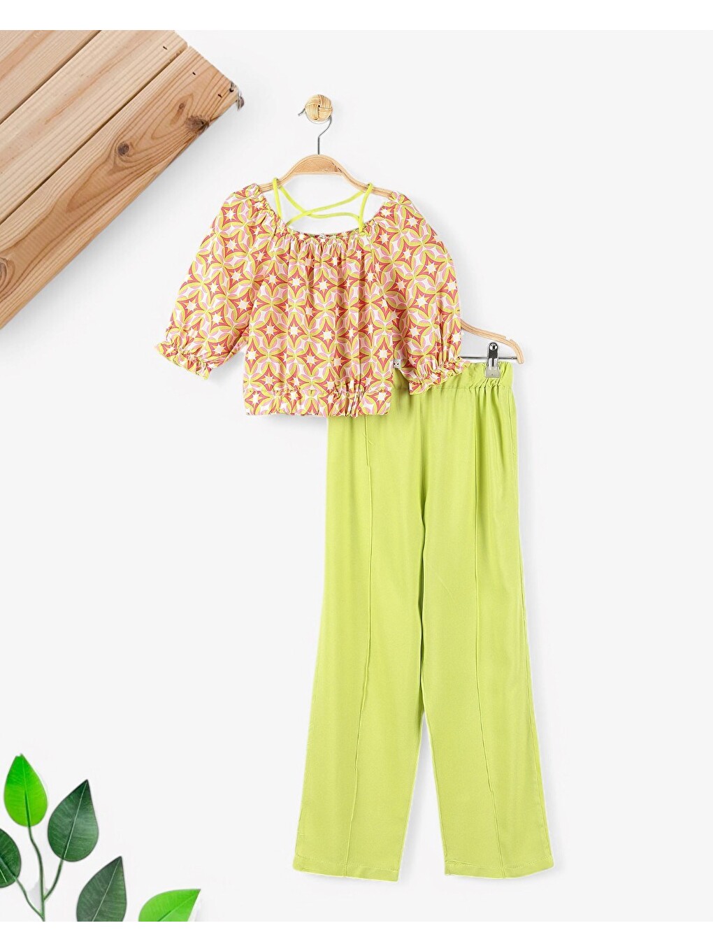 Yeşil Kız Çocuk Yazlık Etnik Desen Bluzlu, Müslin Pantalonlu 6-7-8-9-10 Yaş Bol Paçalı Takım-1
