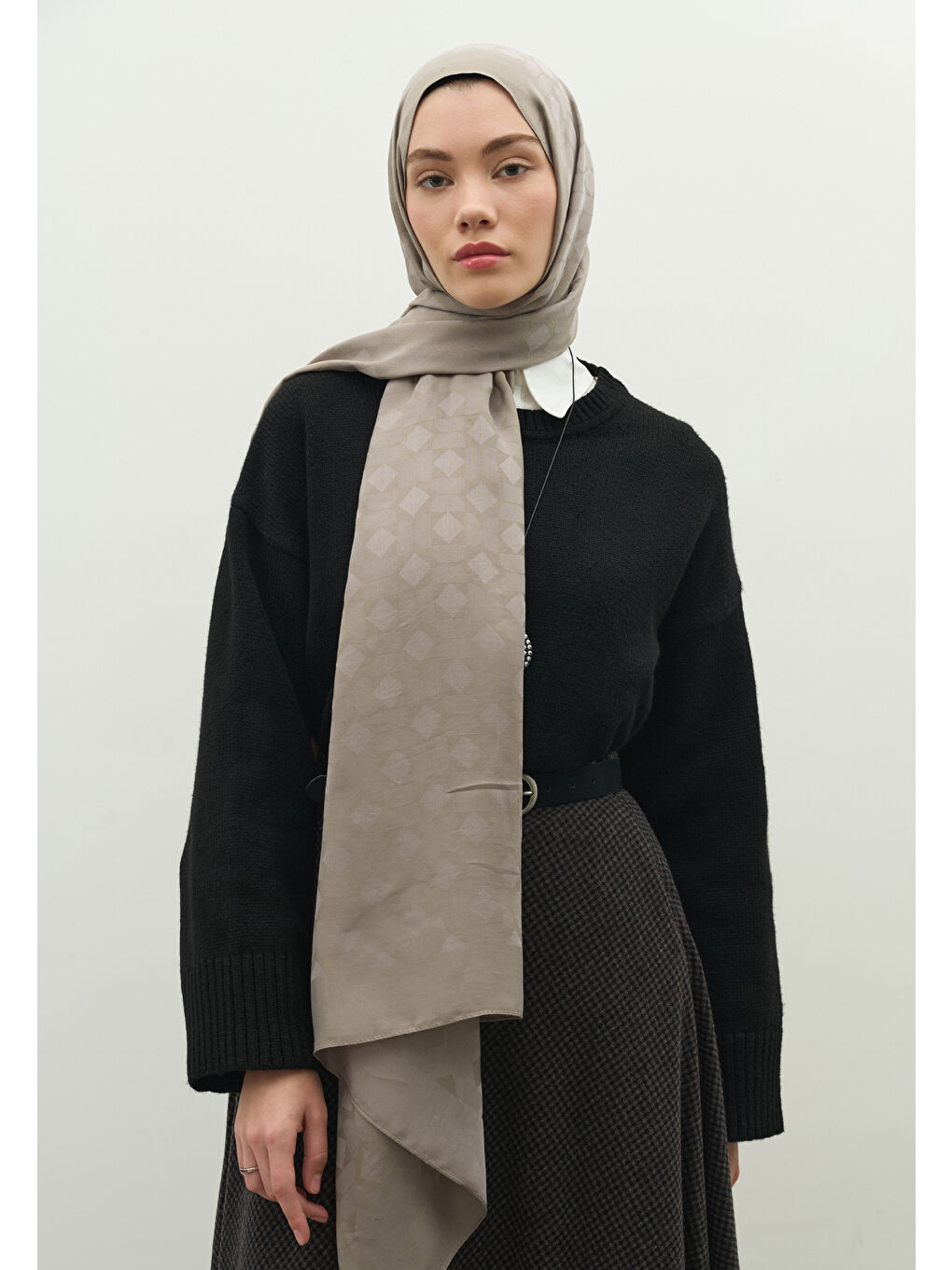 Gri OSLO PAMUK FLOŞ JAKARLI ŞAL GÜMÜŞ-2