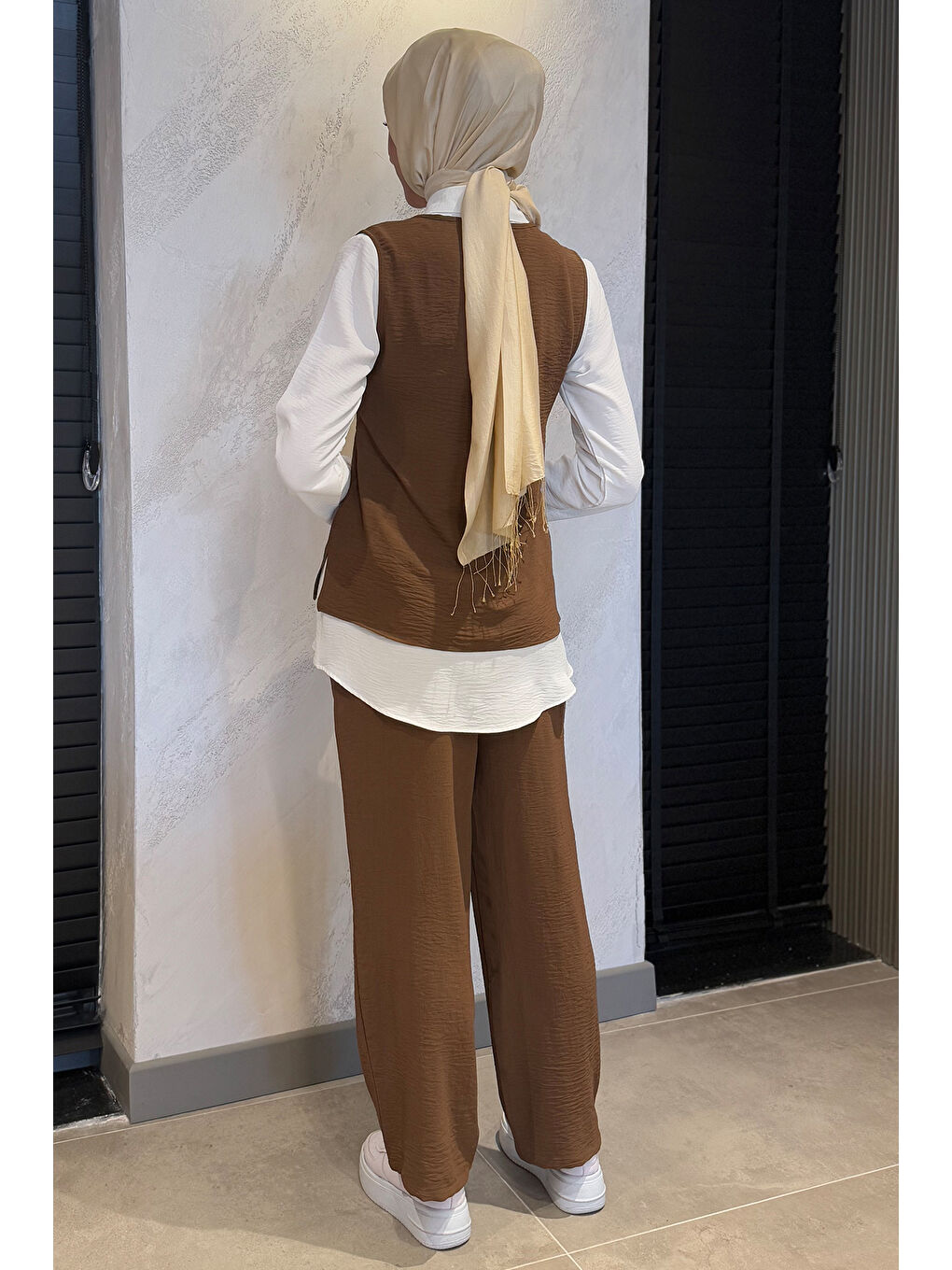 Kahverengi İncili Gömlek Süveter Pantolon Tesettür Üçlü Takım-7