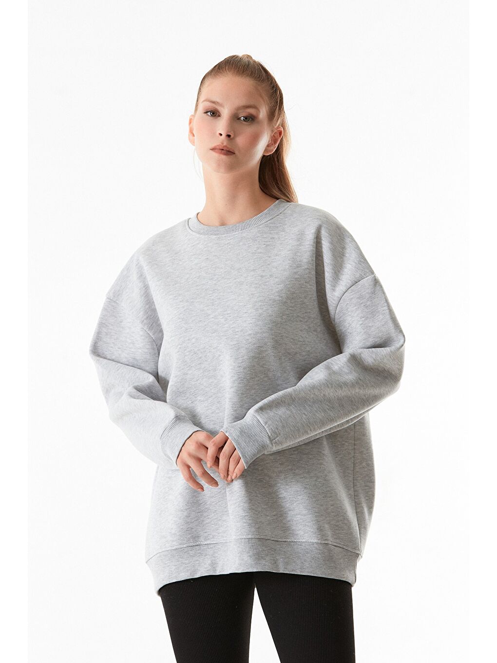 Fullamoda Açık Gri Basic Bisiklet Yaka Sweatshirt