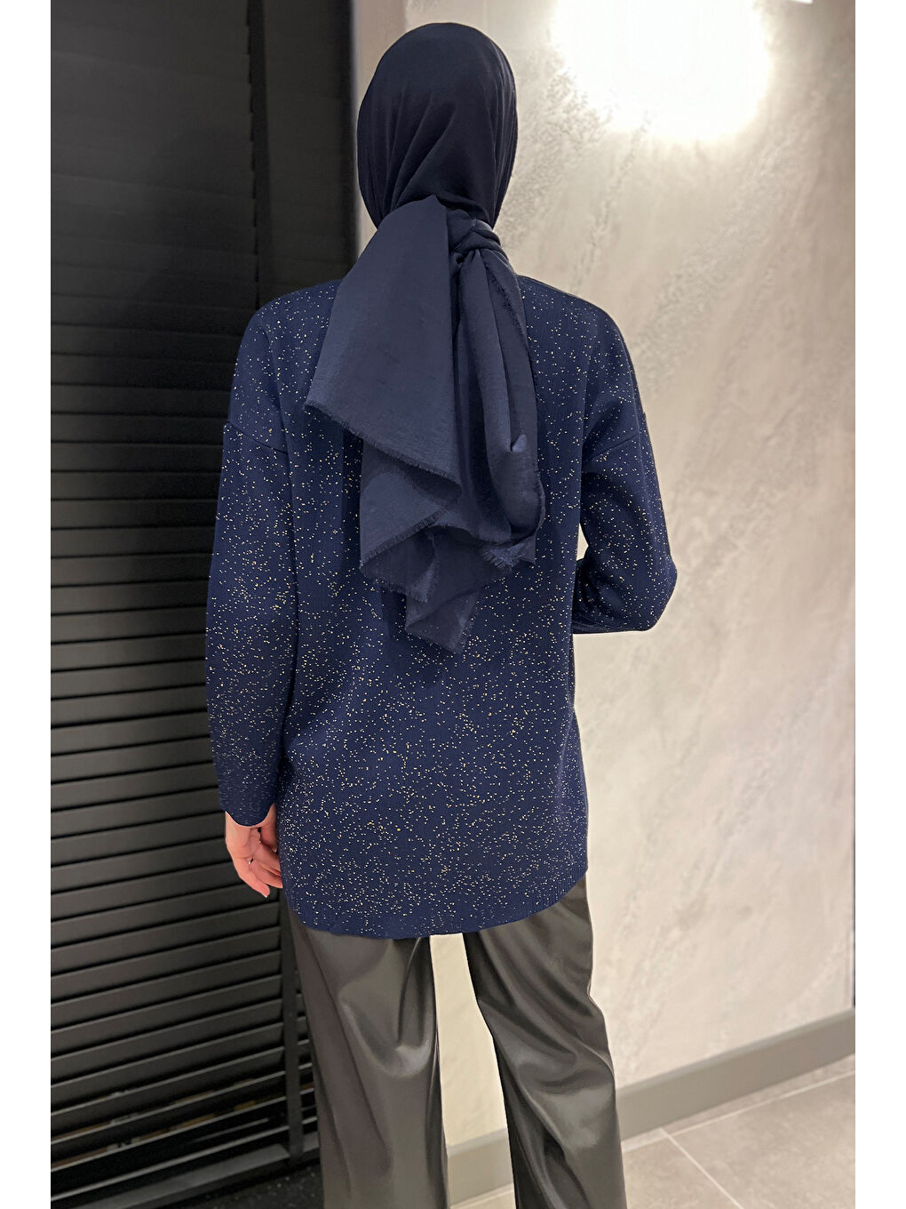 Julude Lacivert Kadın Ön Şerit Detaylı Işıltılı Tesettür Triko Tunik - 7