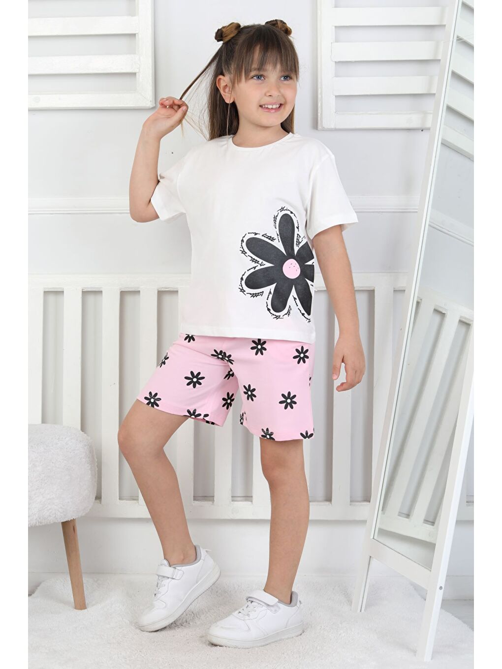 Pembe Papatya Baskılı Kısa Kollu Cepli Kız Çocuk Şort Takım-2
