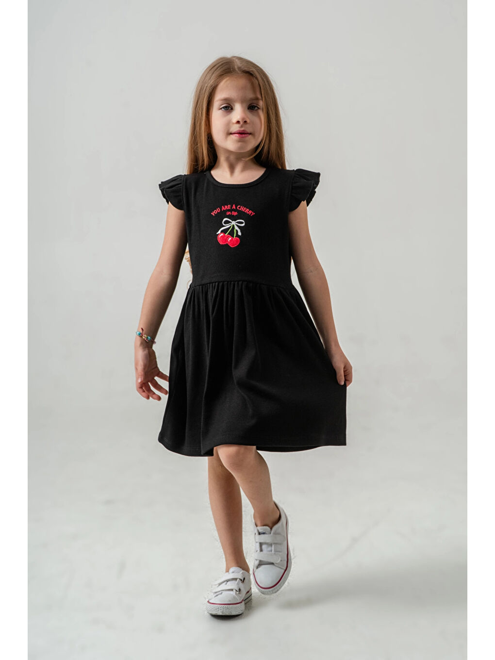 Siyah Kiraz Nakışlı Kız Çocuk Elbise 50772-2