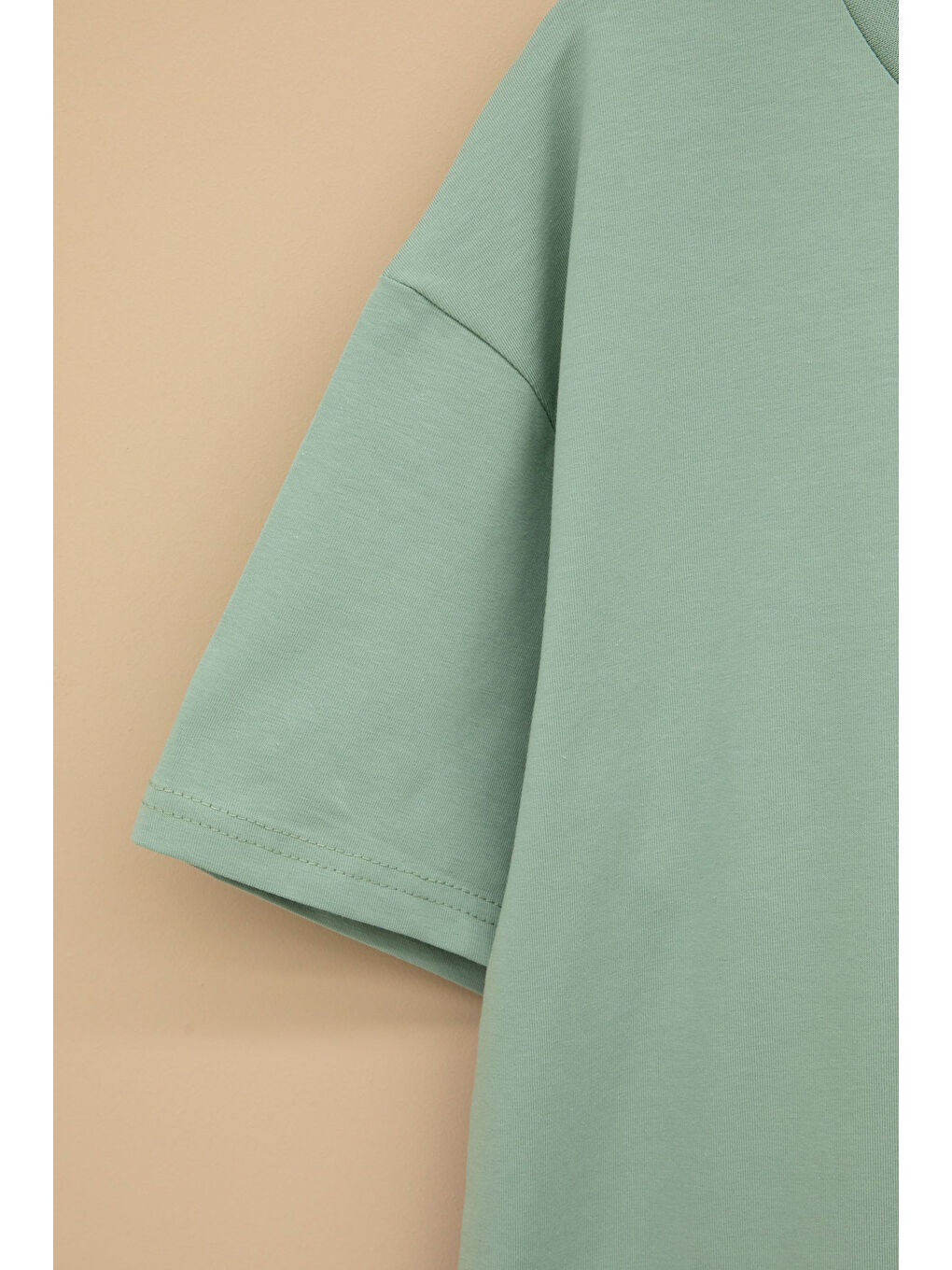 Yeşil Skateboard Baskılı Cepli Erkek Çocuk Bisiklet Yaka Tişört 20909-2